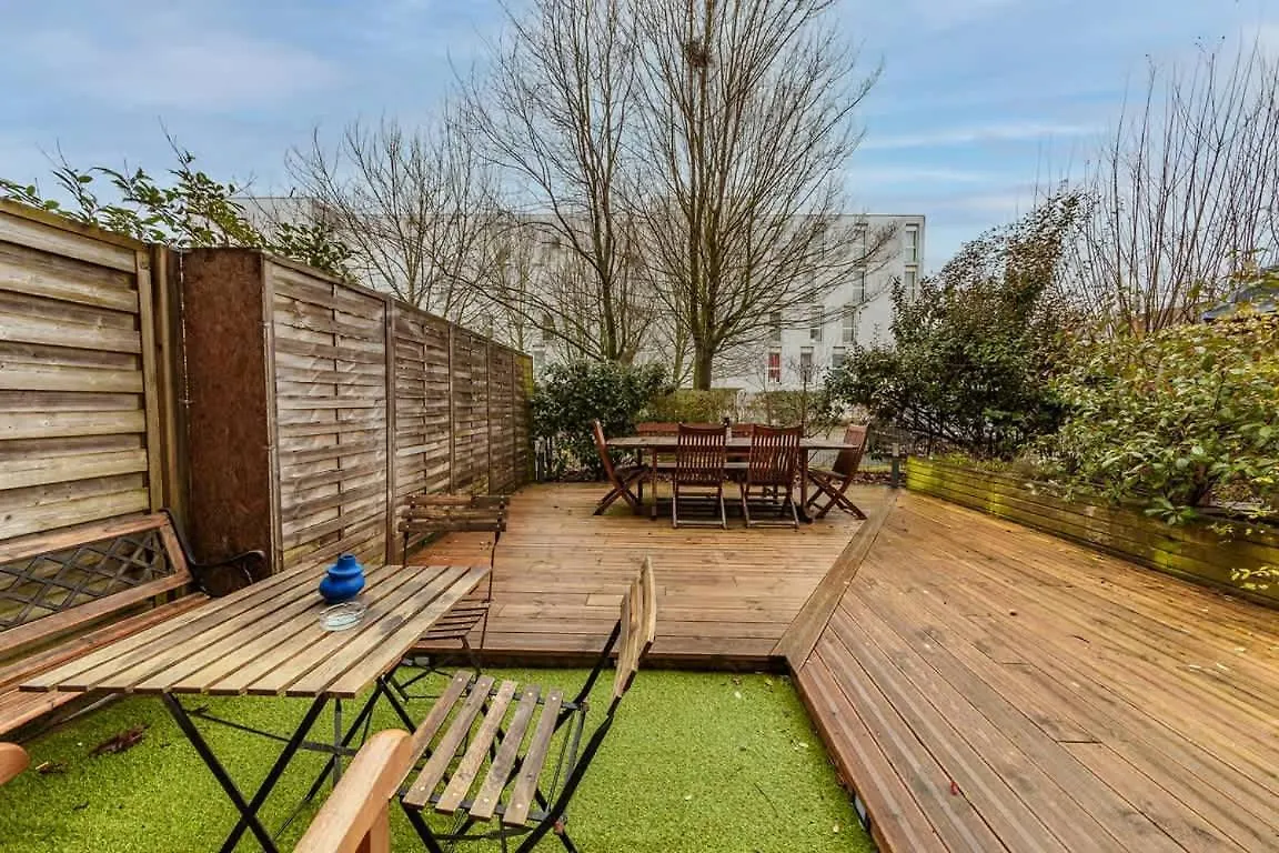 Le Saint Cyr - Bel Appartement, Parking & Terrasse Rennes